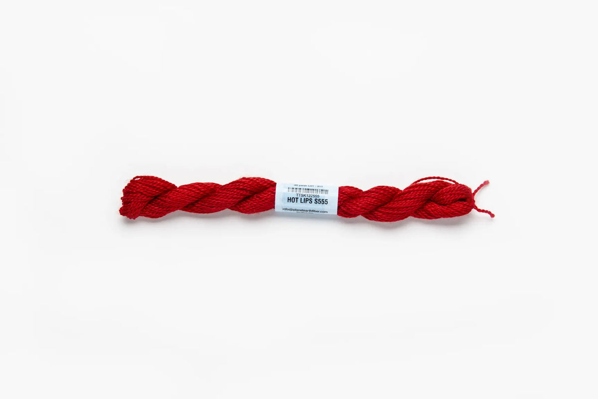 Essentials - 555 Hot Lips