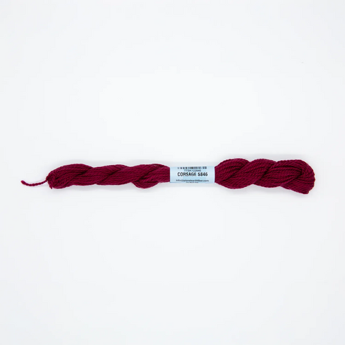 Essentials - 846 Corsage
