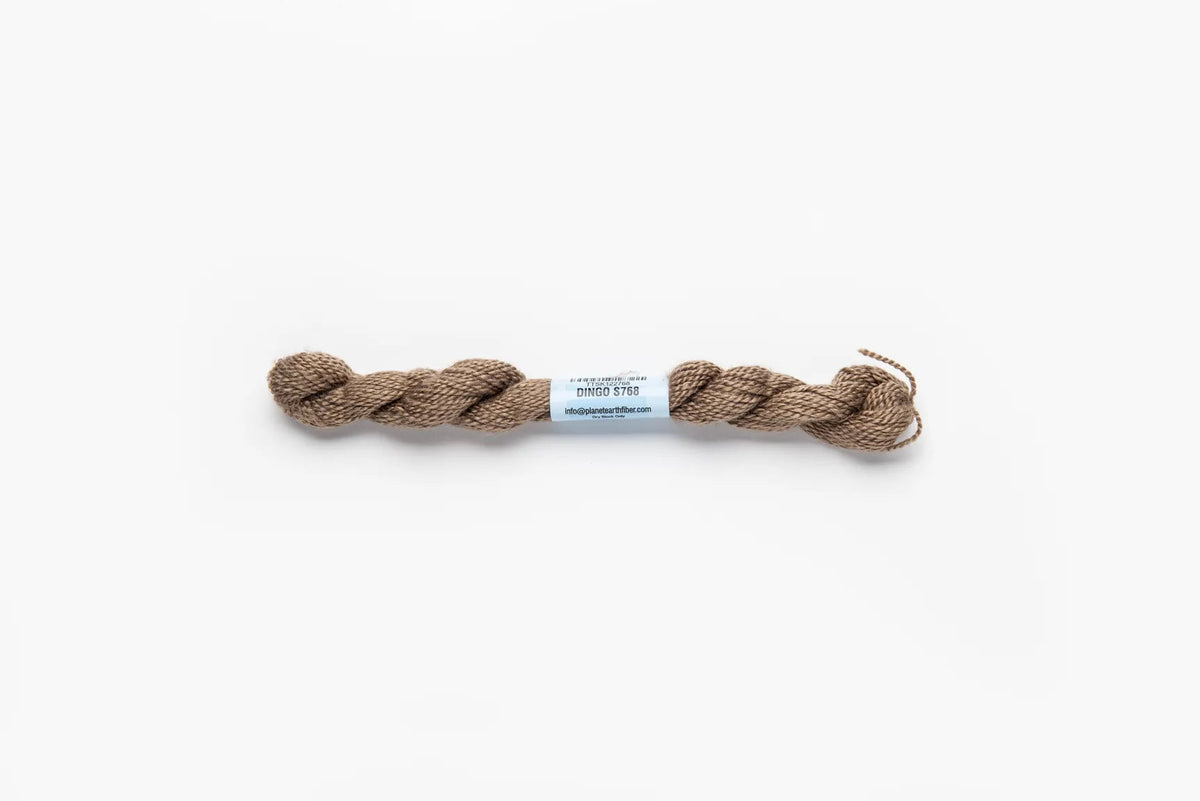 Essentials - 768 Dingo