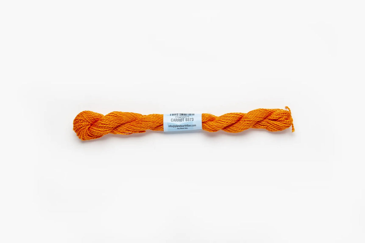 Essentials - 573 Carrot