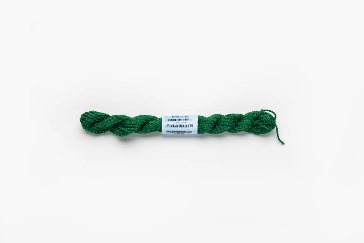 Essentials - 716 Mistletoe