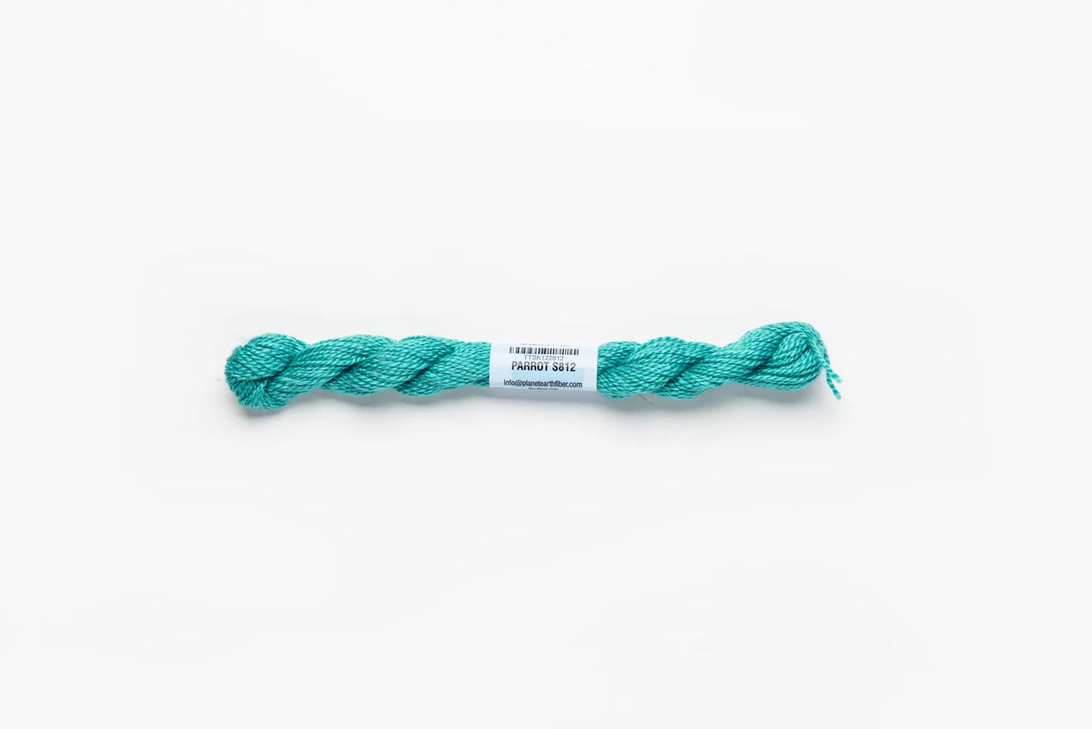 Essentials - 812 Parrot