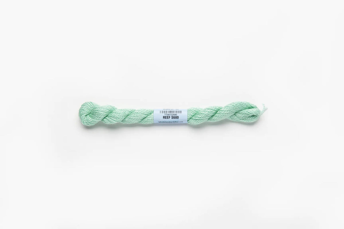 Essentials - 680 Reef